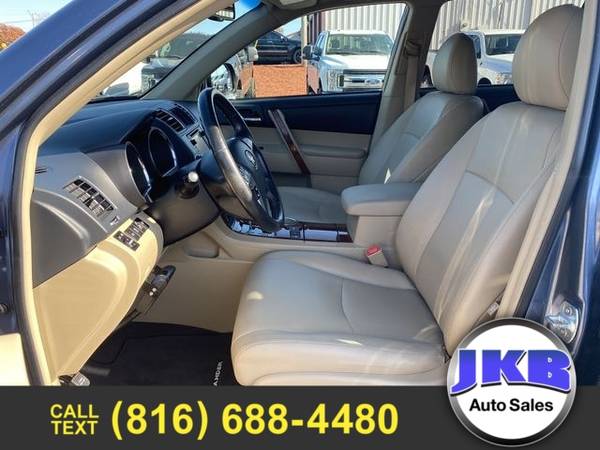 2013 Toyota Highlander Limited Sport Utility 4D - cars & trucks - by... for sale in Harrisonville, MO – photo 7