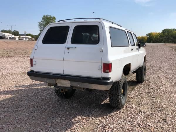 1991 CHEVY SUBURBAN 4X4 - cars & trucks - by dealer - vehicle... for sale in Newcastle, WY – photo 4