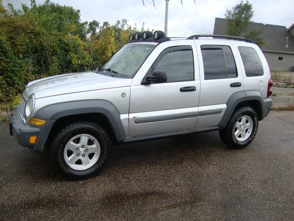 2005 Jeep Liberty 4X4 Diesel (1 Owner/Low Miles) for sale in Kenosha, MN – photo 8