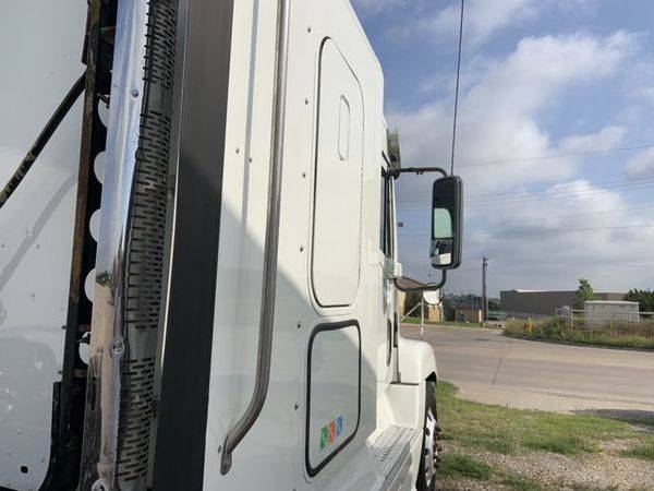 2010 FREIGHTLINER COLUMBIA TRK 100% APPROVAL! for sale in Weatherford, TX – photo 9