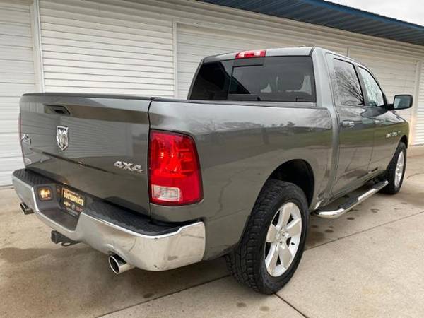2012 RAM 1500 CREW CAB SLT - cars & trucks - by dealer - vehicle... for sale in Bloomer, WI – photo 3