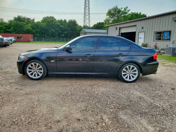 2011 BMW 328i 115k Miles Clean Carfax and Free Warranty - cars & for sale in Angleton, TX – photo 4