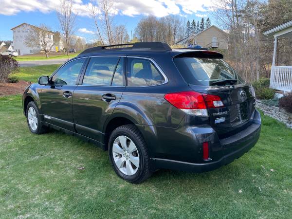 Subaru Outback 1 Owner 100 Dealer Serviced Exceptionally Clean for sale in South Barre, VT – photo 8