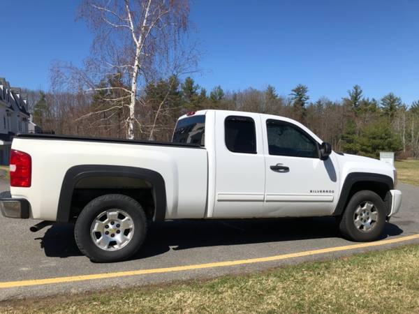 2011 Chevrolet Silverado 1500 4WD Ext Cab 143 5 LT for sale in Hampstead, ME – photo 11