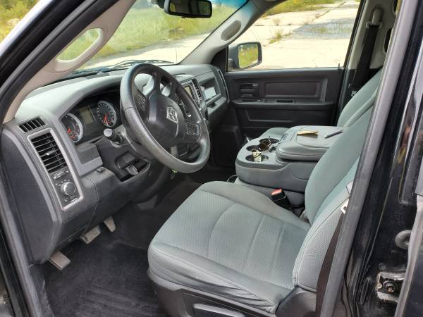 2014 Ram 1500 Crew Cab - cars & trucks - by owner - vehicle... for sale in Solomons, MD – photo 4