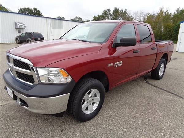 2014 RAM SXT EXPRESS 1500 CREW CAB 4X4 with 5.7L Hemi for sale in Wautoma, WI – photo 2
