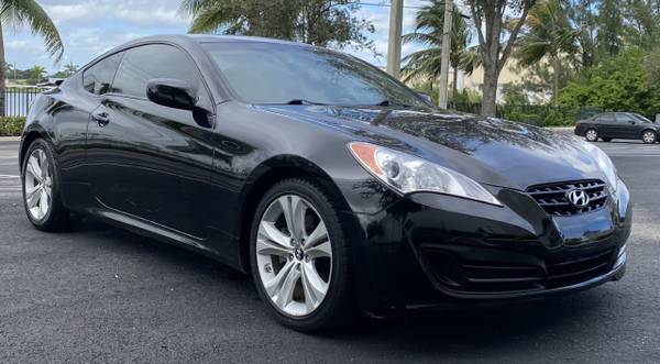 2012 HYUNDAI GENESIS COUPE 2.0T - cars & trucks - by dealer -... for sale in west park, FL – photo 4