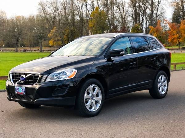 YEAR END SALE => 2013 Volvo XC60 3.2 Premier AWD 4dr SUV, BLACK ON... for sale in Gladstone, OR – photo 2