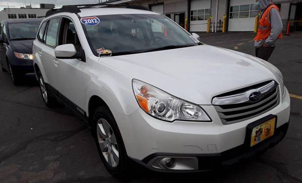 2012 Subaru Outback 2 5i AWD 4dr Wagon CVT - 1 YEAR WARRANTY! for sale in East Granby, CT – photo 4