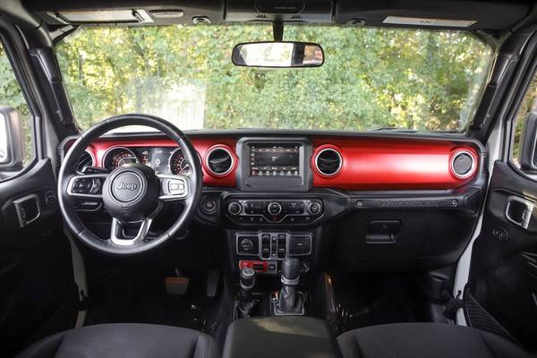 Jeep Wrangler Rubicon 4X4 SUV Bluetooth Rear Camera Low Miles Nice! for sale in tri-cities, TN, TN – photo 18