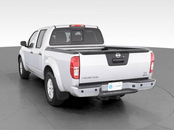 2018 Nissan Frontier Crew Cab SV Pickup 4D 5 ft pickup Silver for sale in Cookeville, TN – photo 8