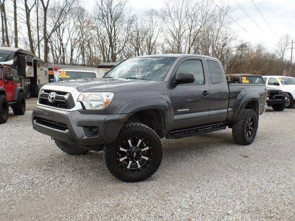 2015 Toyota Tacoma SR5 Access Cab 4WD V6 - - by dealer for sale in Carroll, OH – photo 2