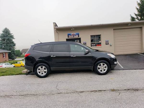 2012 Chevrolet Traverse LT AWD SUV with 3rd row! for sale in Red Lion, PA – photo 7