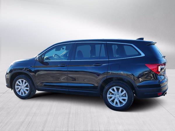 2019 Honda Pilot LX - - by dealer - vehicle automotive for sale in brooklyn center, MN – photo 8