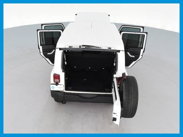2016 Jeep Wrangler Unlimited Sahara Sport Utility 4D suv White for sale in Radford, VA – photo 18