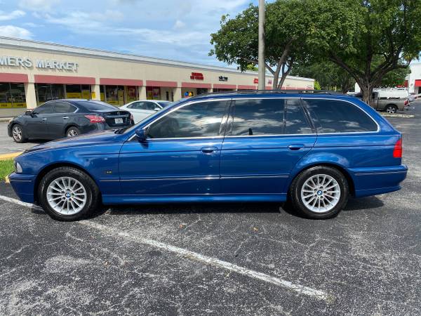 2001 BMW 540 540i E39 E-39 wagon super rare with only 29K miles for sale in Orlando, FL – photo 2