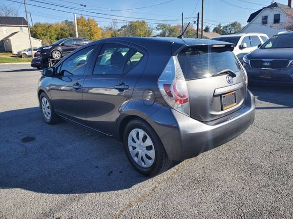 2014 TOYOTA PRIUS C with - cars & trucks - by dealer - vehicle... for sale in Winchester, VA – photo 5