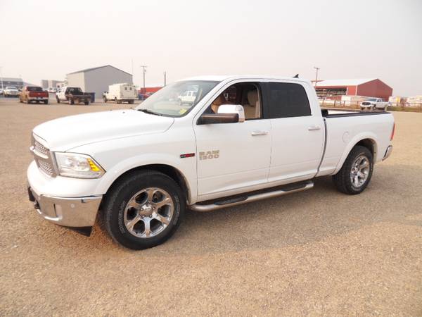 D2050A - 2016 Ram 1500 4WD Crew Cab Laramie Longbed - cars & trucks... for sale in Lewistown, MT – photo 5