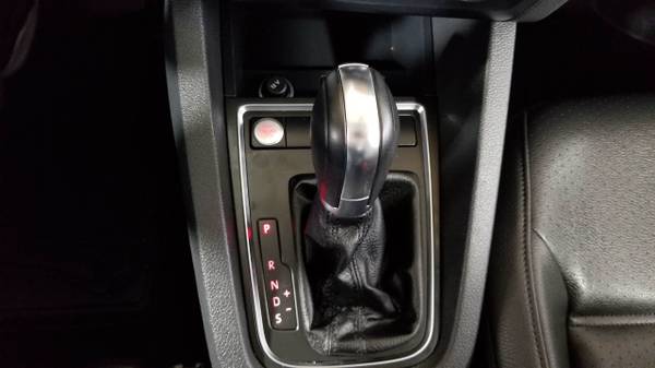 2017 Volkswagen Jetta 1 4T SE Automatic Pure W for sale in Jersey City, NY – photo 21