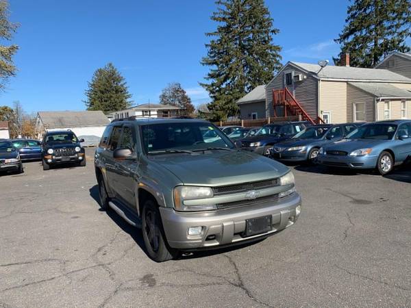 2003 Chevrolet Chevy TrailBlazer 4dr 4WD LTZ - cars & trucks - by... for sale in East Windsor, MA – photo 2