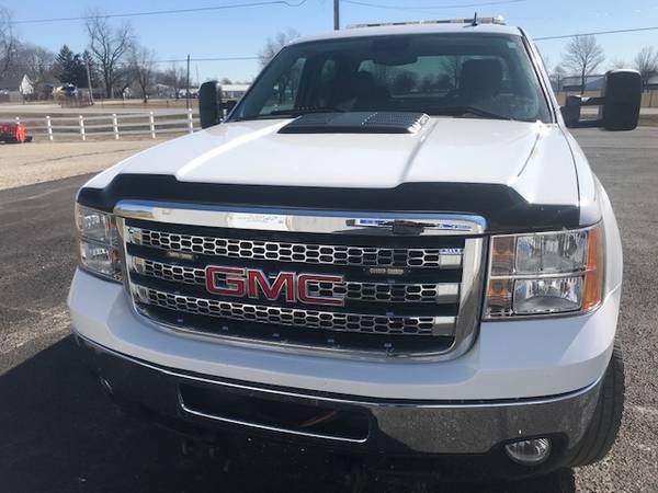 2013 GMC 2500 Crew Cab 4x4 - - by dealer - vehicle for sale in Greenville, OH – photo 3