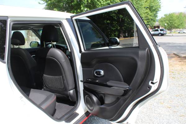2019 Kia Soul Exclaim - Price Just Reduced - - by for sale in Whittier, NC – photo 12