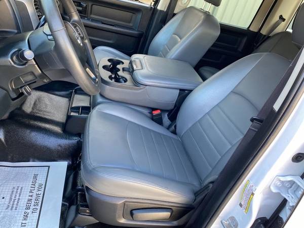 2018 Dodge Ram 3500 Tradesman 4x4 6.7L Cummins Diesel Utility bed -... for sale in Houston, TX – photo 7