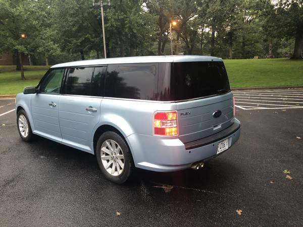 2009 Ford Flex SEL A MUST SEE!!FINANCING AVAILABLE!! for sale in Rock Island, IA – photo 6