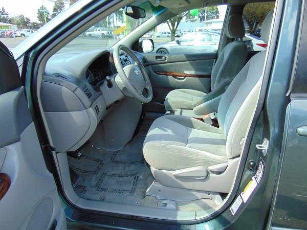 2005 TOYOTA SIENNA CE - - by dealer - vehicle for sale in Eugene, OR – photo 6