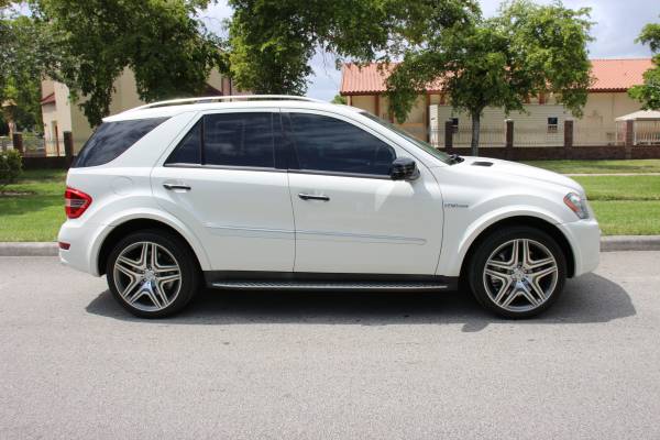 2011 MERCEDES-BENZ M-CLASS ML 63 AMG 4MATIC SPORT for sale in Hollywood, FL – photo 8