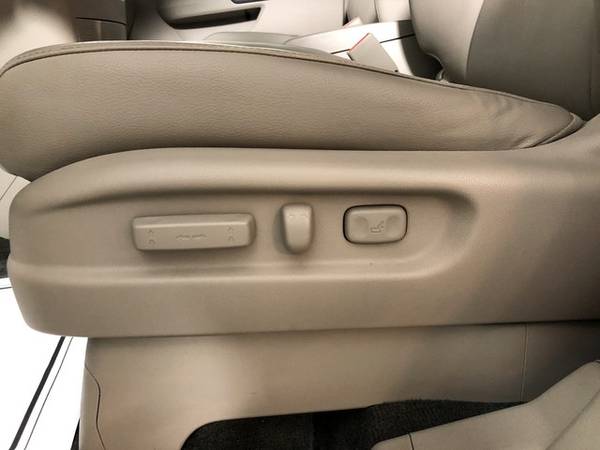 2012 Honda Odyssey Mocha Metallic ON SPECIAL - Great deal! for sale in Peabody, MA – photo 14