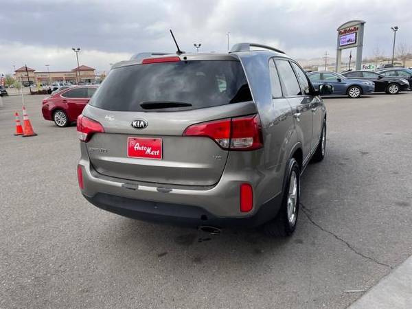 2015 Kia Sorento - - by dealer - vehicle automotive for sale in Grand Junction, CO – photo 5