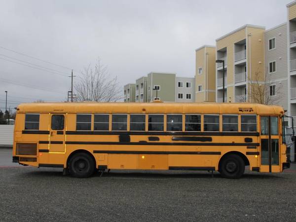 THOMAS SCHOOL BUS 1995 - - by dealer - vehicle for sale in Everett, WA – photo 3