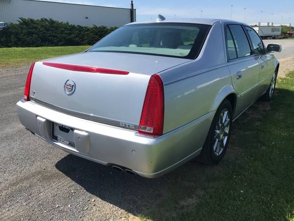 2009 Cadillac DTS Performance for sale in Shippensburg, PA – photo 5