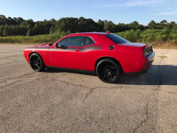2015 DODGE CHALLENGER R/T PLUS * LOW MILES * CLEAN TITLE for sale in Commerce, GA – photo 5