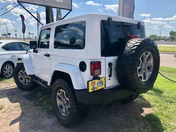2014 JEEP WRANGLER RUBICON 4x4! NAVIGATION, COLOR MATCHED TOP,... for sale in Brownsville, TX – photo 5
