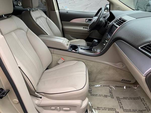 2011 Lincoln MKX Base - cars & trucks - by dealer - vehicle... for sale in ST Cloud, MN – photo 7