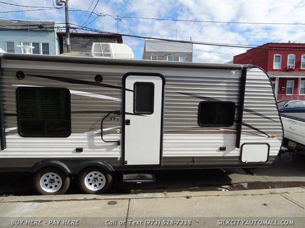 2017 Jayco Jay Flight 23RB RV - AS LOW AS $49/wk - BUY HERE PAY... for sale in Paterson, PA – photo 5