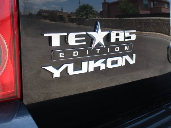 2011 GMC YUKON SLT TEXAS EDITION 4X4! THIRD ROW SEAT! LEATHER! for sale in El Paso, TX – photo 19