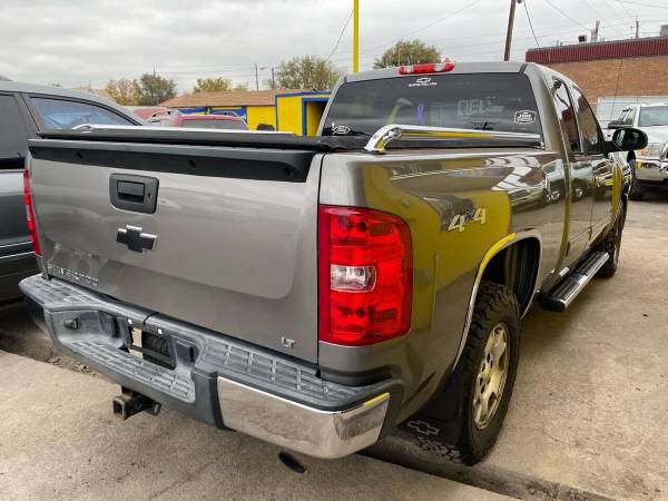 2013 Chevrolet Chevy Silverado 1500 LT 4x4 4dr Extended Cab 6.5 ft.... for sale in Denver , CO – photo 2