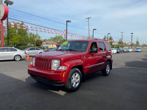 2010 JEEP LIBERTY SPORT UTILITY 4D SUV 4x4 4WD - - by for sale in Portland, OR – photo 4