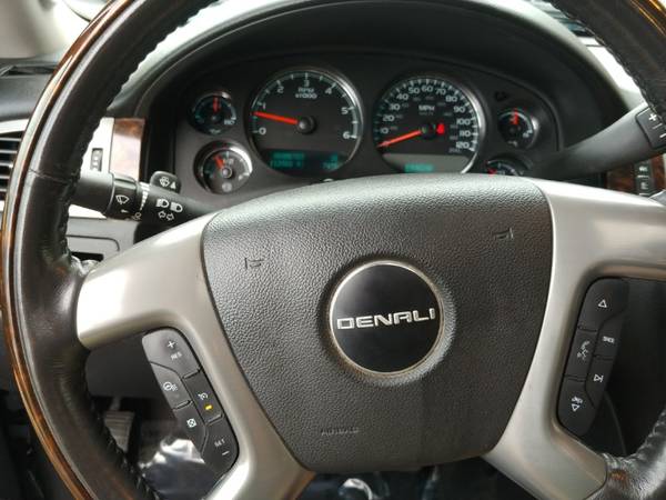 2012 GMC Sierra 1500 Denali Crew Cab 4WD for sale in Madison, WI – photo 20