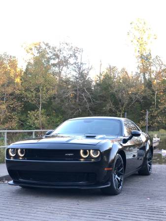 2019 Dodge Challenger RT - cars & trucks - by owner - vehicle... for sale in Louisville, KY – photo 8