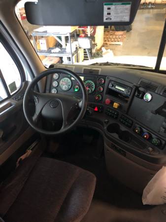 2015 FREIGHTLINER CASCADIA for sale in GRAPEVINE, TX – photo 8
