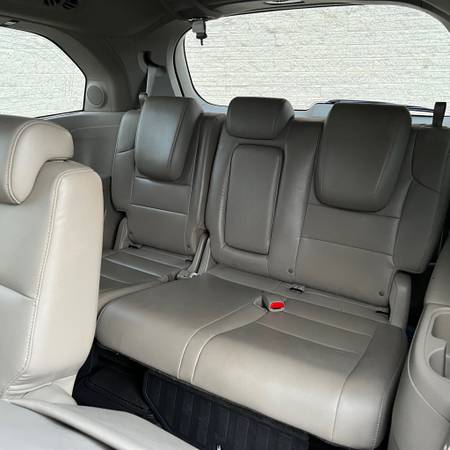 2014 HONDA ODYSSEY TOURING ELITE - - by dealer for sale in Cleveland, OH – photo 21