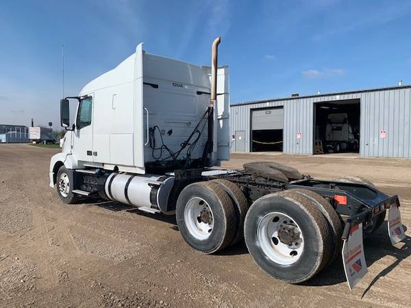 2012 Volvo VNL64T630 Sleeper Tractor #82048 - cars & trucks - by... for sale in Fond Du Lac, WI – photo 4