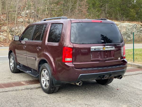 2011 Honda Pilot Touring 4WD - cars & trucks - by owner - vehicle... for sale in Ringwood, NJ – photo 7