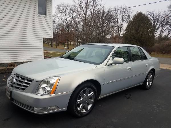 2006 Cadillac DTS - cars & trucks - by owner - vehicle automotive sale for sale in Eau Claire, WI – photo 10