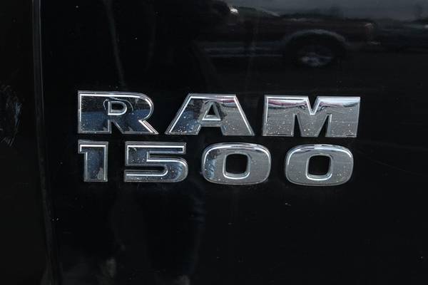 2015 Ram 1500 4x4 Truck Dodge 4WD Crew Cab 140.5 Outdoorsman Crew... for sale in Klamath Falls, OR – photo 7