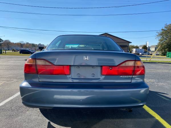 2000 Honda Accord EX - Leather Very Clean Only 141K - cars & trucks... for sale in Virginia Beach, VA – photo 5